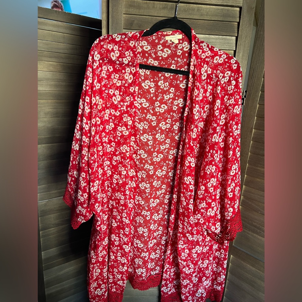 Vibrant red lace kimono- Maurice’s
